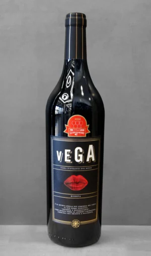 Menhir 'Vega Terra d'Otranto Riserva'